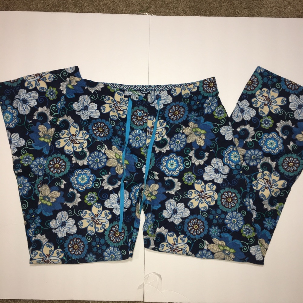Vera Bradley pajama lounge pants small